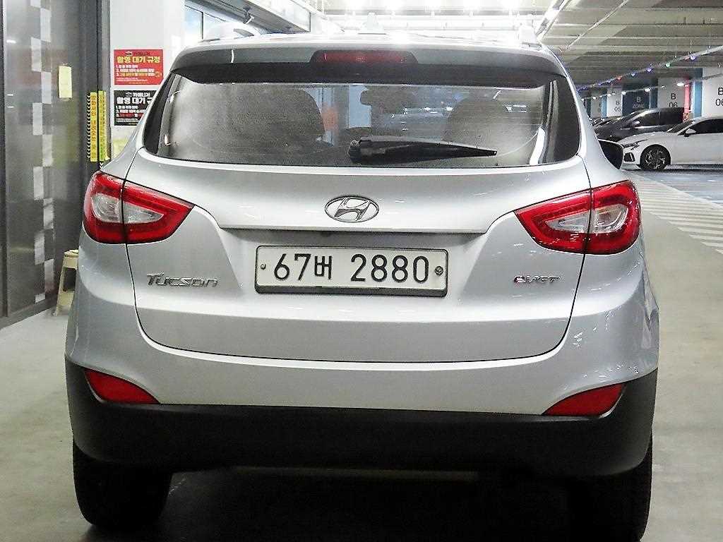 HYUNDAI Tucson - Vista 5