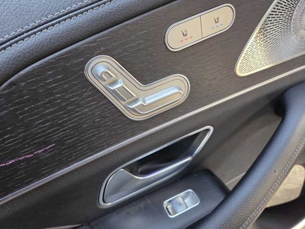 Mercedes Benz GLS Class - Vista 7