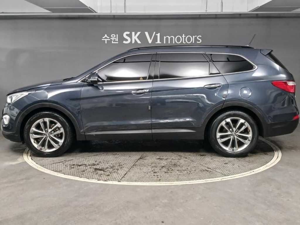 HYUNDAI Maxcruz - Vista 4