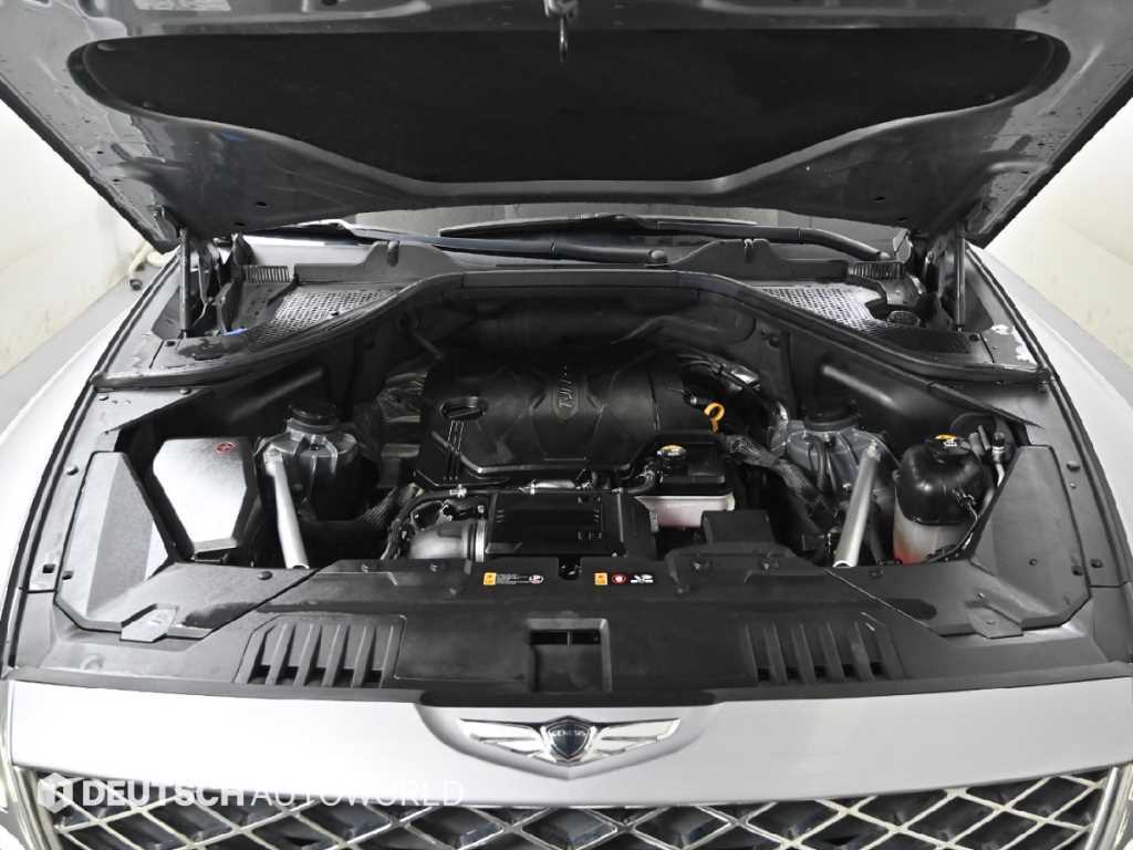 Genesis GV80 - Vista 6