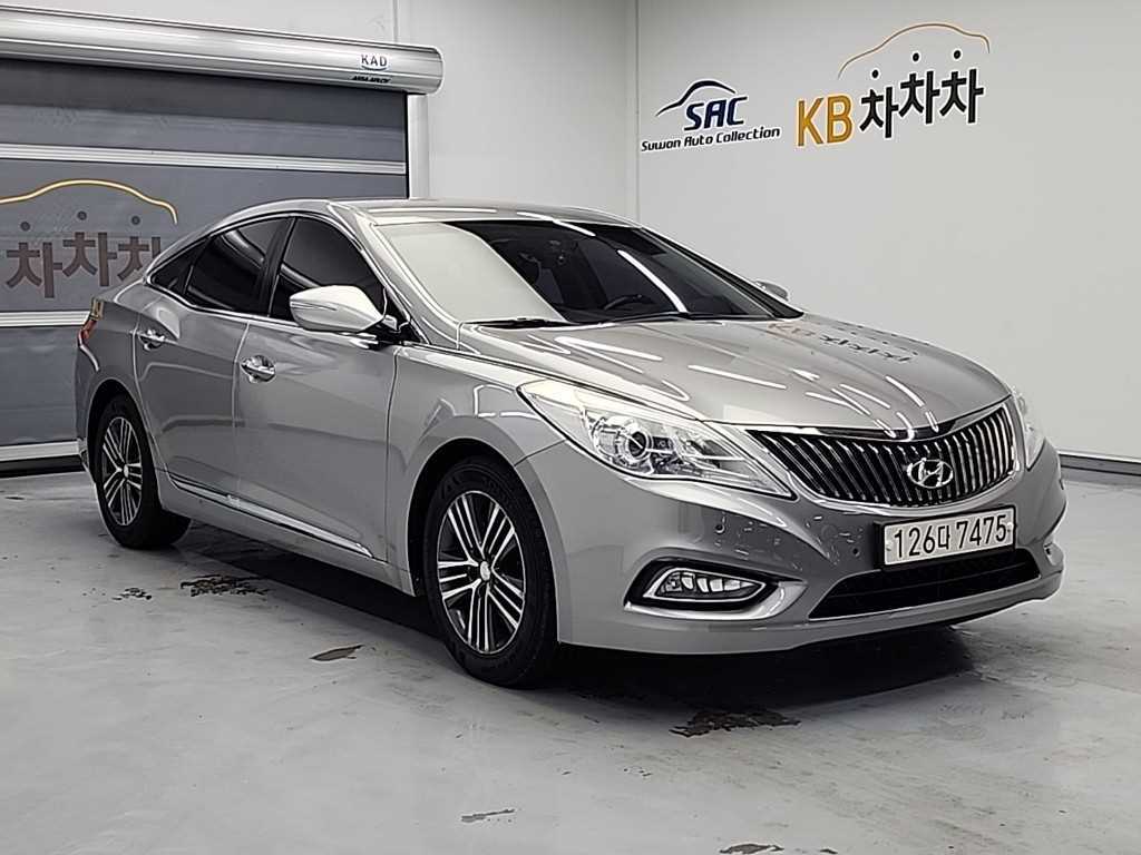 HYUNDAI Grandeur - Vista 4