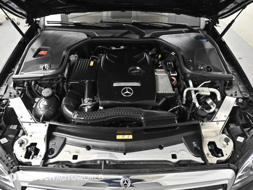 Mercedes Benz E class - Vista 6