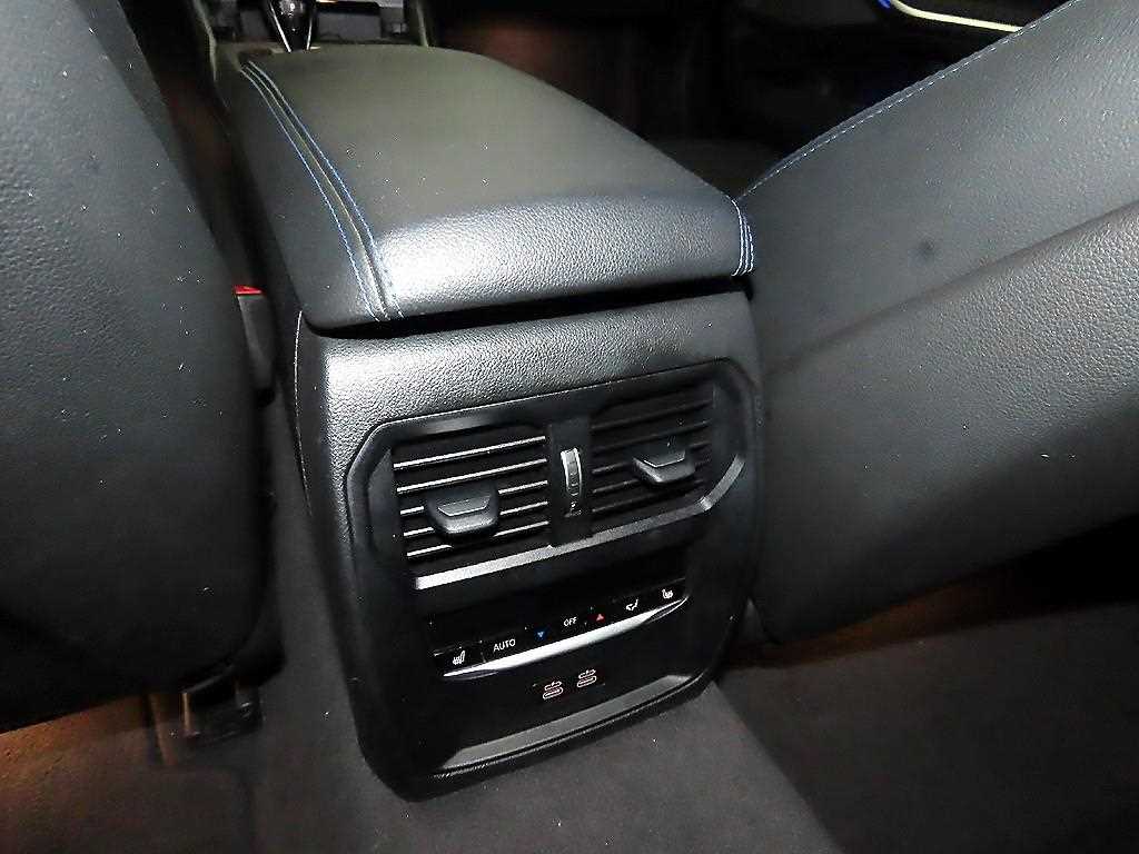 BMW 3 series 2021 Gris - Importación desde Corea - HF Imports Iquique - Foto 15