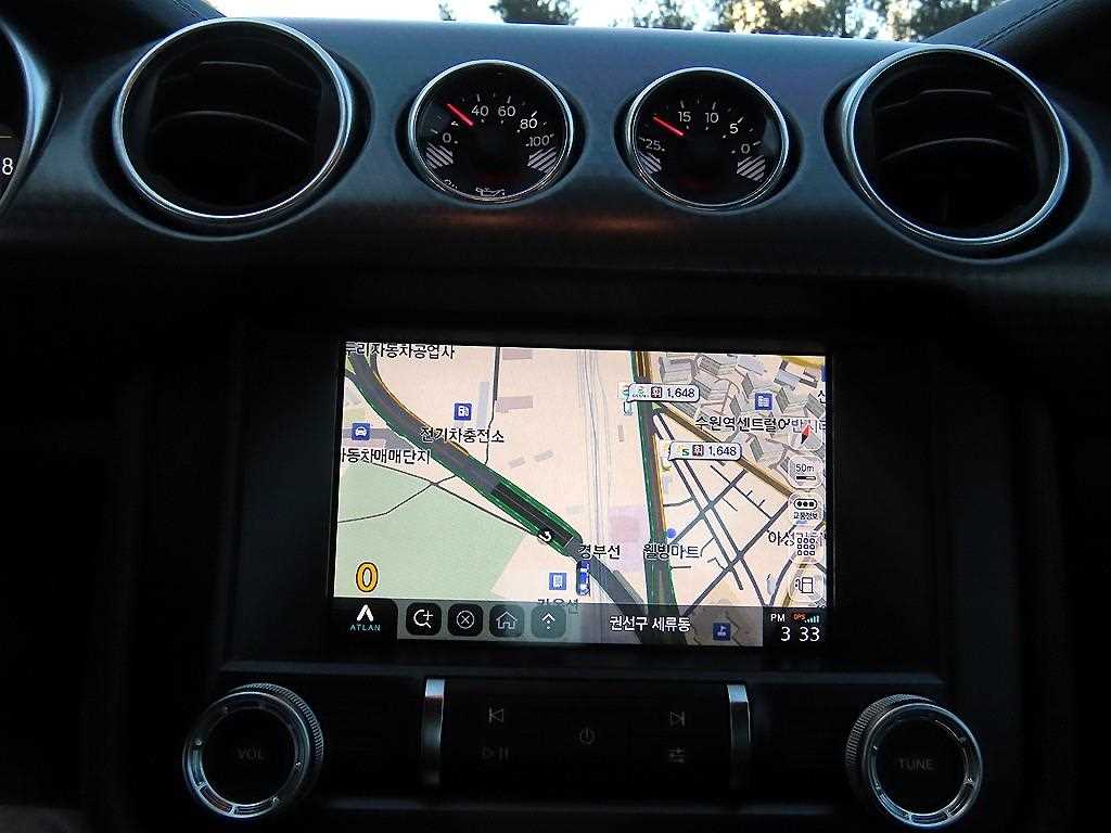 Ford Mustang - Vista 12