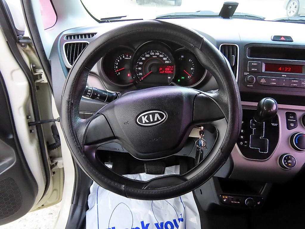 KIA Ray - Vista 8