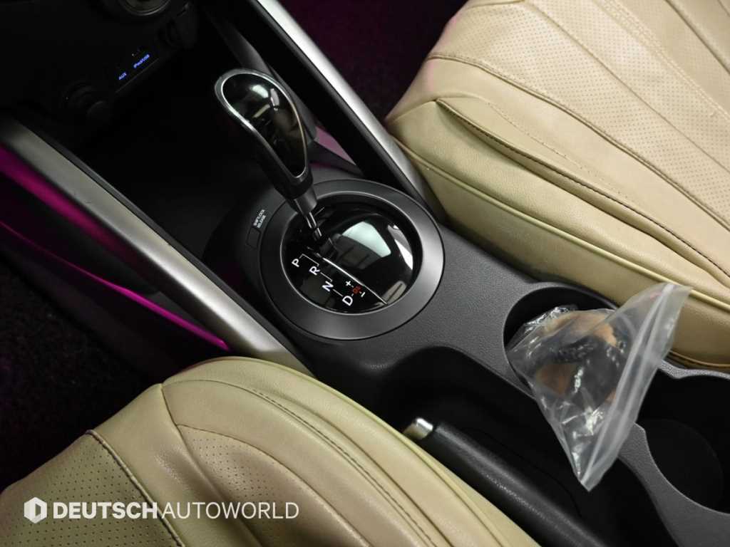 HYUNDAI Veloster - Vista 9