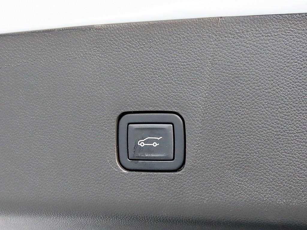 Chevrolet Travers 2022 Blanco - Importación desde Corea - HF Imports Iquique - Foto 15