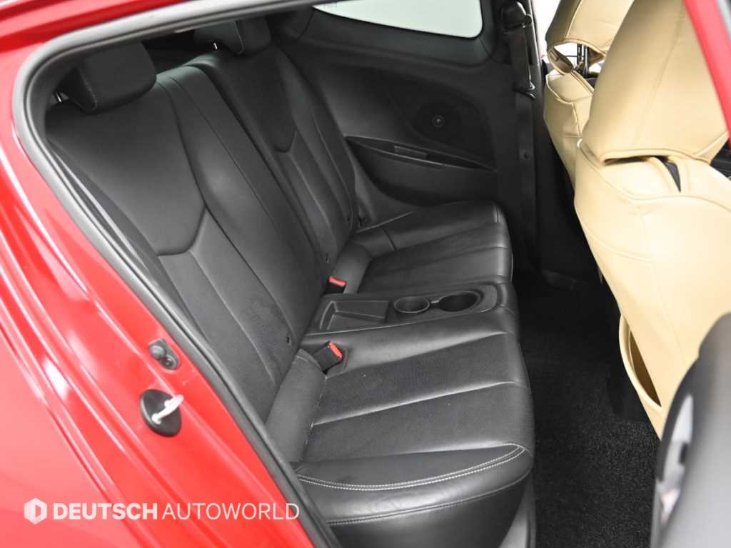 HYUNDAI Veloster - Vista 12