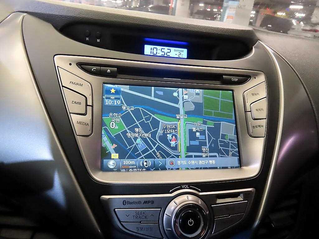 HYUNDAI Avante 2014 Gris - Importación desde Corea - HF Imports Iquique - Foto 13