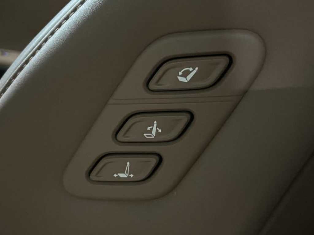 HYUNDAI Grandeur - Vista 9