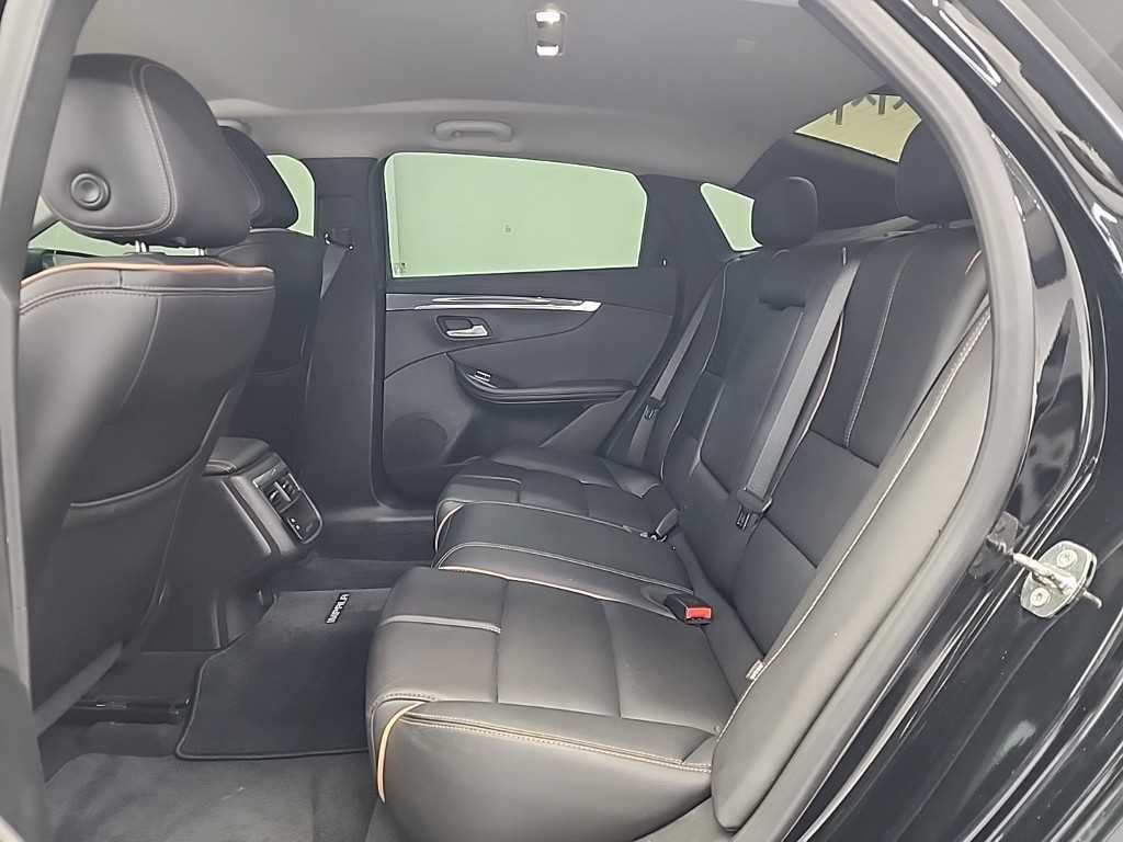 Chevrolet Impala - Vista 12