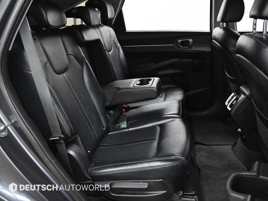 KIA Sorento - Vista 12