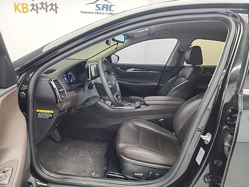 HYUNDAI Grandeur - Vista 11