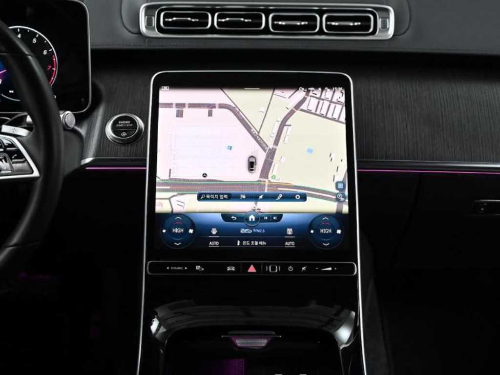 Mercedes Benz S Class - Vista 9