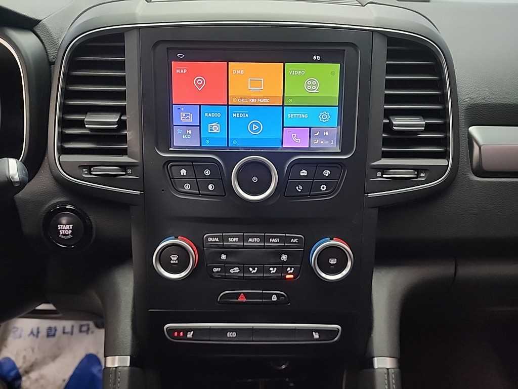 SAMSUNG QM6 - Vista 10