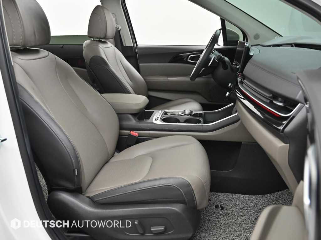 KIA Carnival - Vista 10