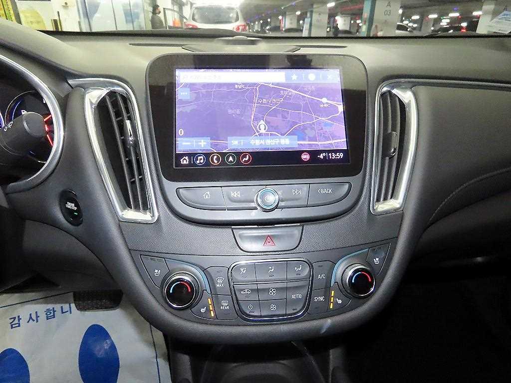 Chevrolet Malibu - Vista 11