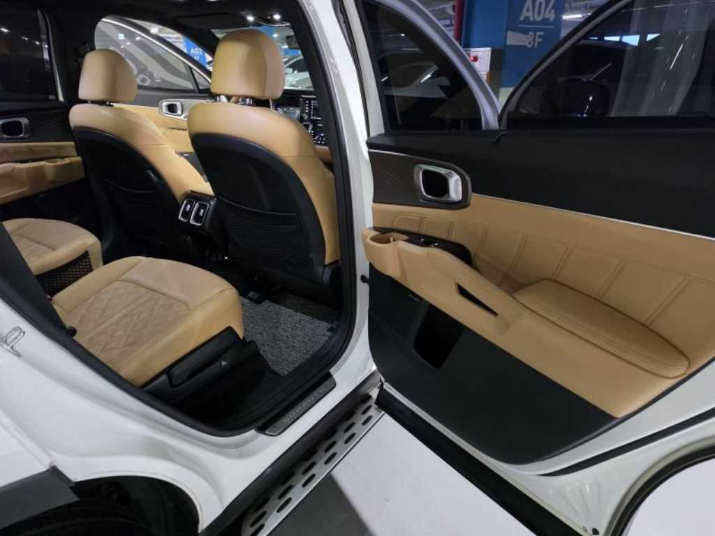 KIA Sorento - Vista 10