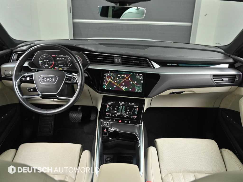 Audi e-Tron - Vista 7