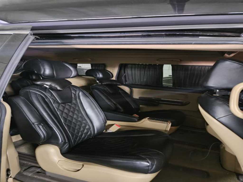 KIA Carnival - Vista 4