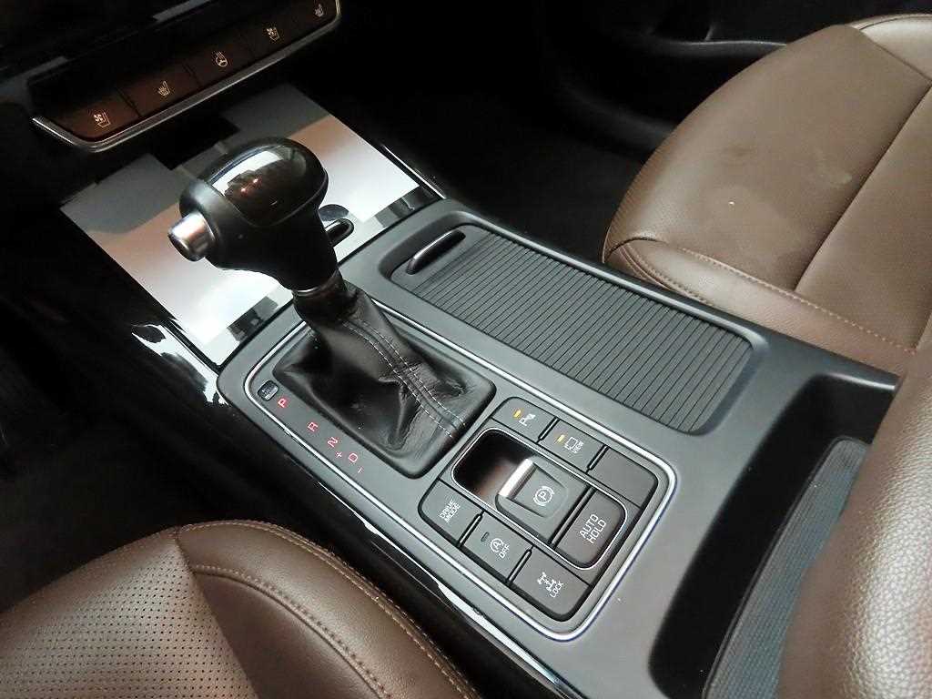 KIA Sorento - Vista 10