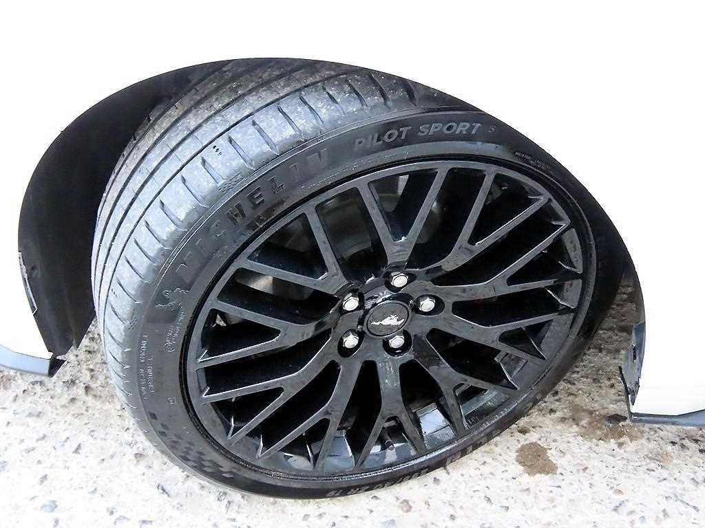 Ford Mustang 2019 Blanco - Importación desde Corea - HF Imports Iquique - Foto 16