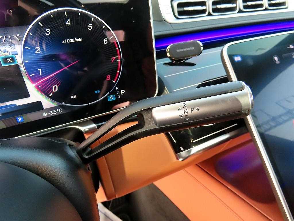 Mercedes Benz S Class - Vista 11