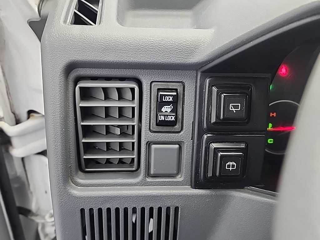 DAEWOO Damas 2018 Blanco - Importación desde Corea - HF Imports Iquique - Foto 15