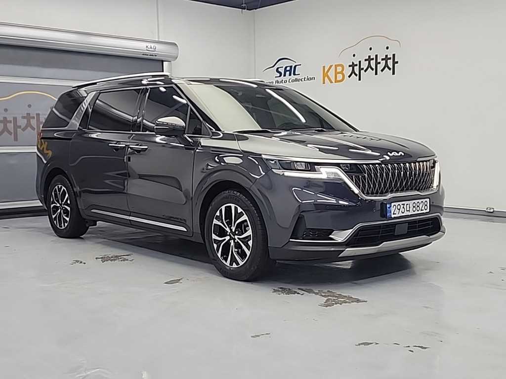 KIA Carnival - Vista 4