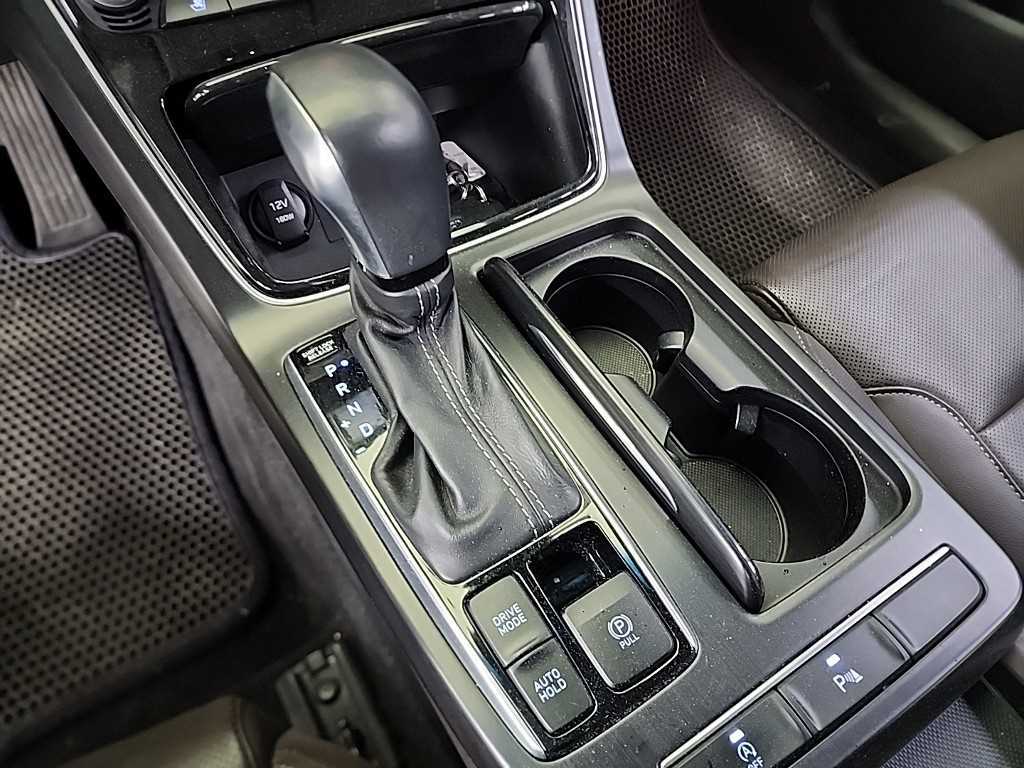 HYUNDAI Grandeur - Vista 8