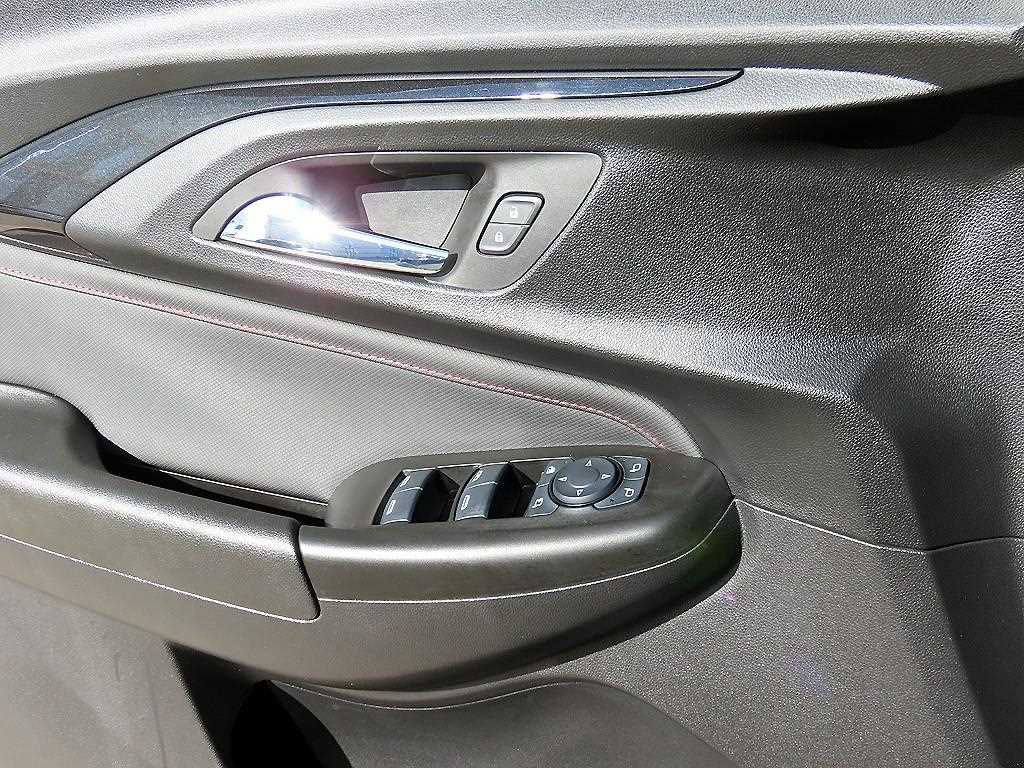 Chevrolet Trail Blazer - Vista 12