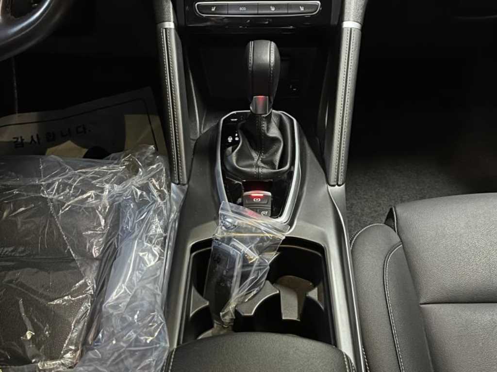 SAMSUNG QM6 - Vista 9