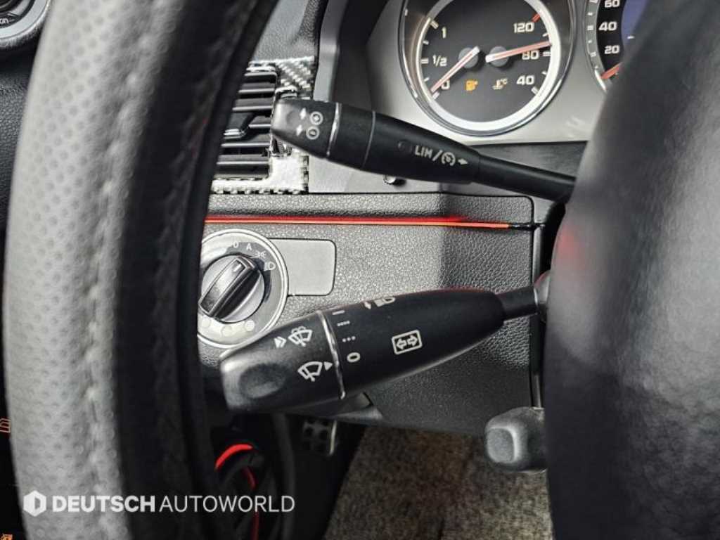 Mercedes Benz C Class 2009 Negro - Importación desde Corea - HF Imports Iquique - Foto 18