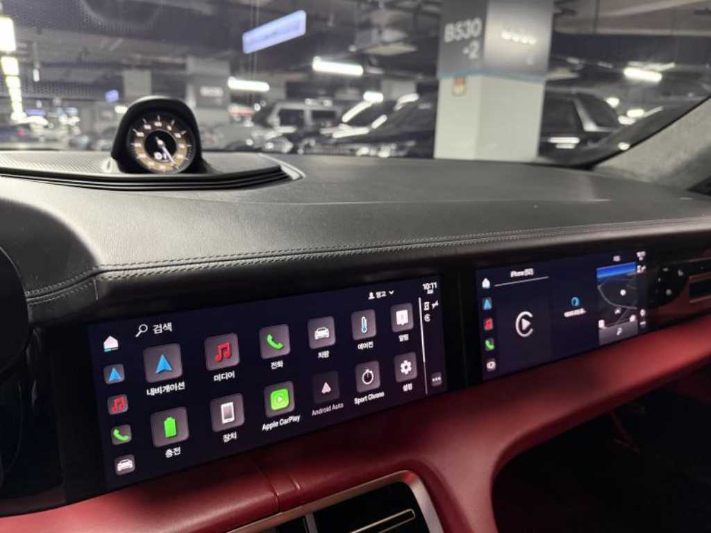 Porsche Taycan - Vista 12