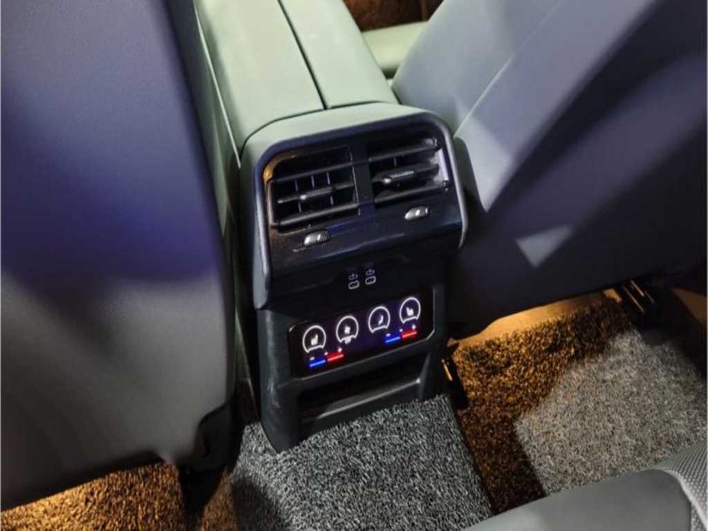 BMW 5 Series 2024 - Importación desde Corea - HF Imports Iquique - Foto 18