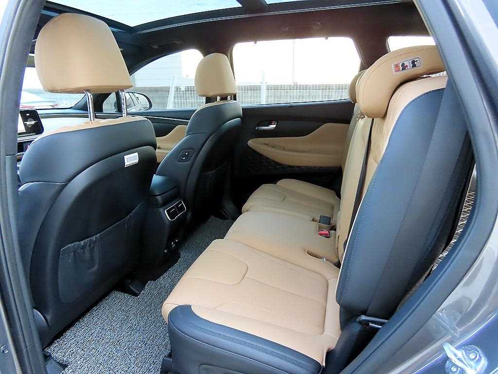 HYUNDAI Santa Fe - Vista 6