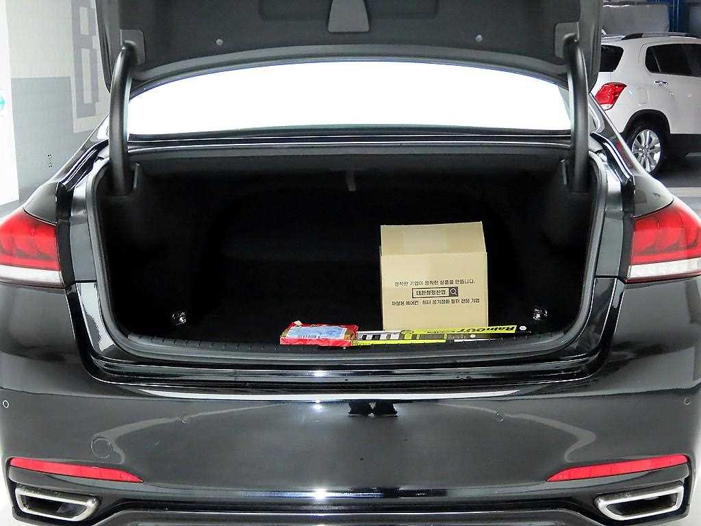 Genesis G80 - Vista 5