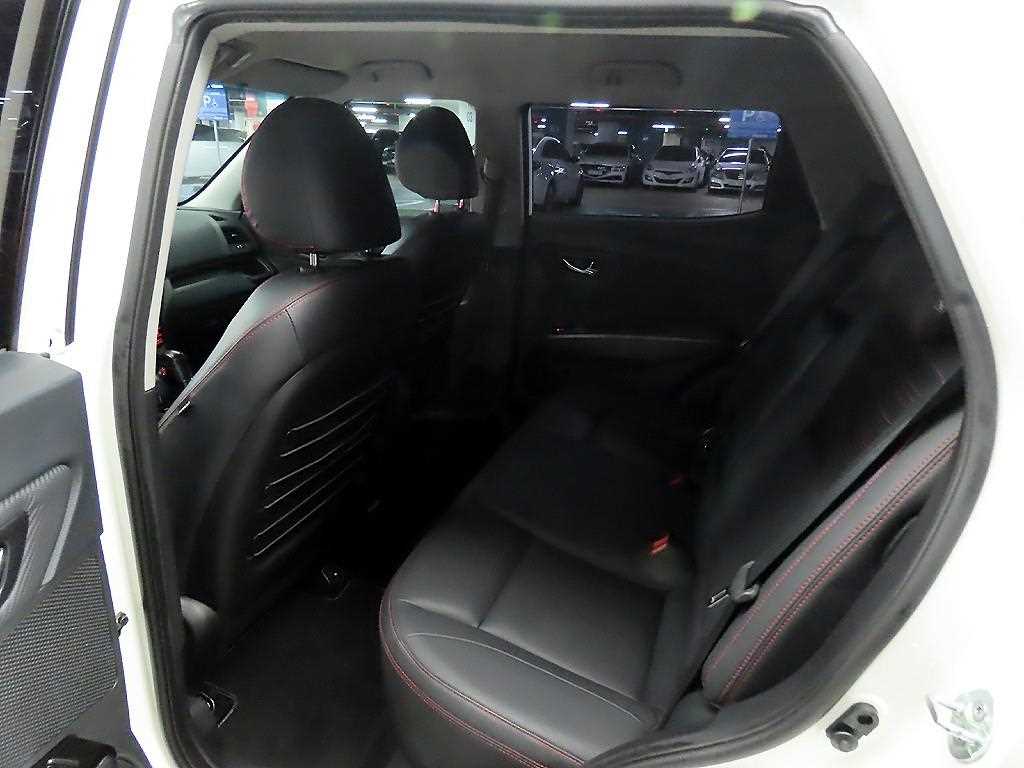 Ssangyong Tivoli - Vista 7