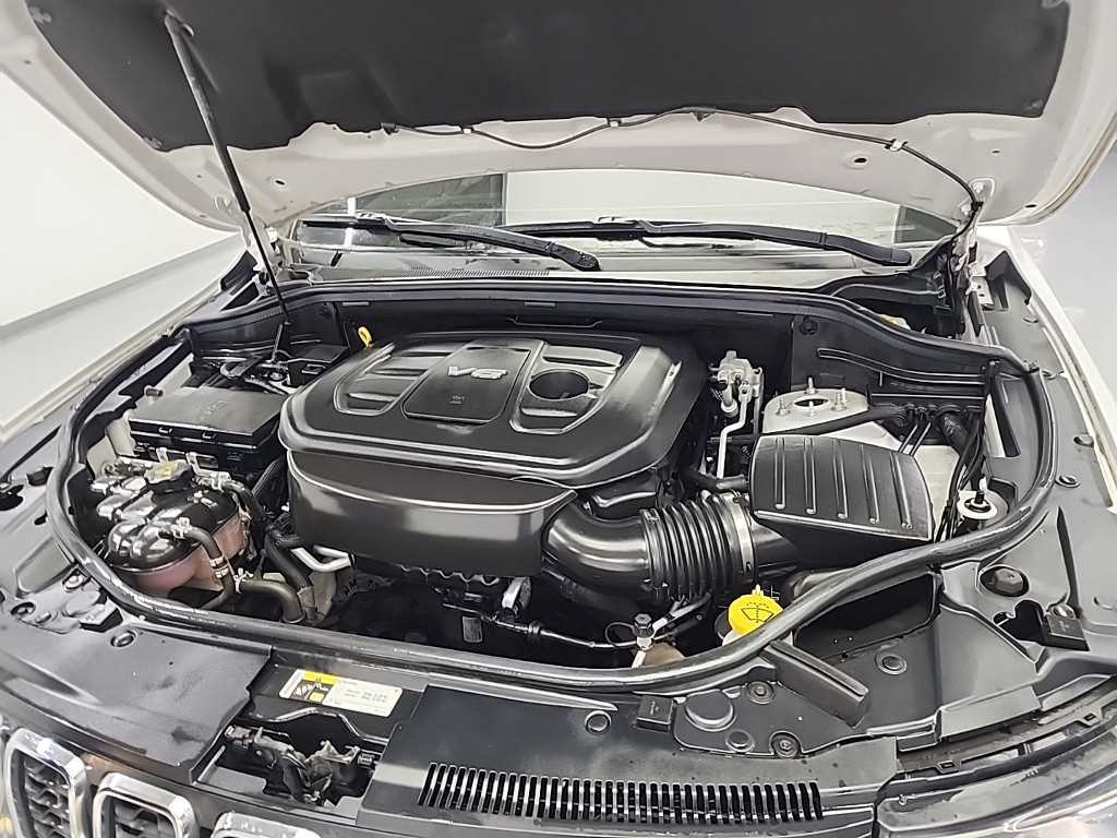 Jeep Cherokee - Vista 5