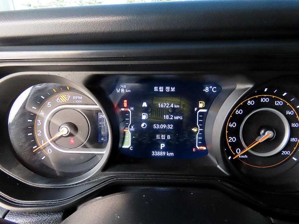 Jeep Wrangler - Vista 9