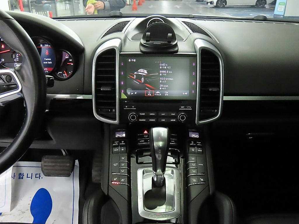 Porsche Cayenne - Vista 11