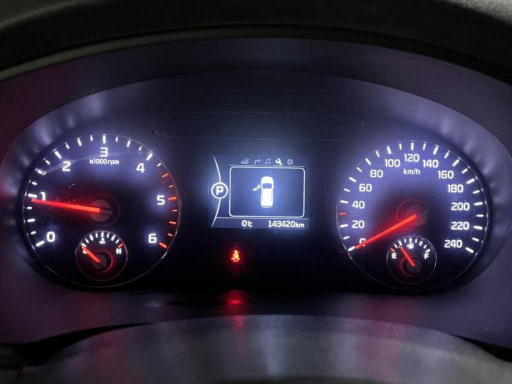 KIA Sorento - Vista 8