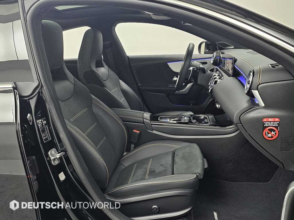 Mercedes Benz CLA Class - Vista 10