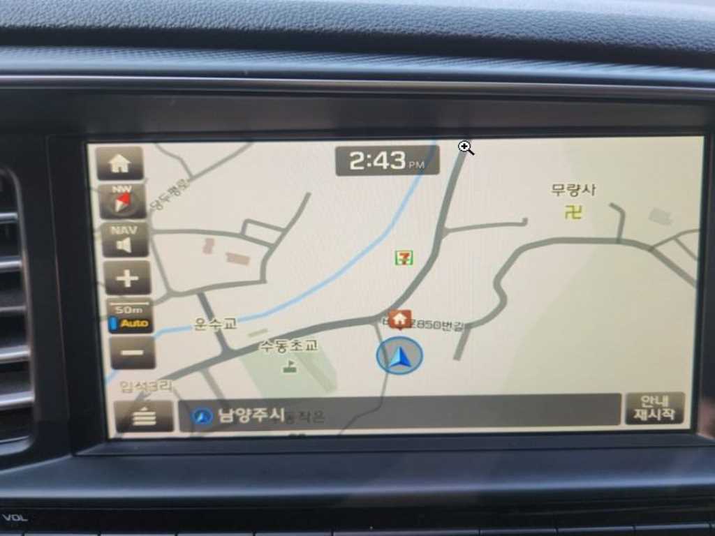 HYUNDAI Avante - Vista 11