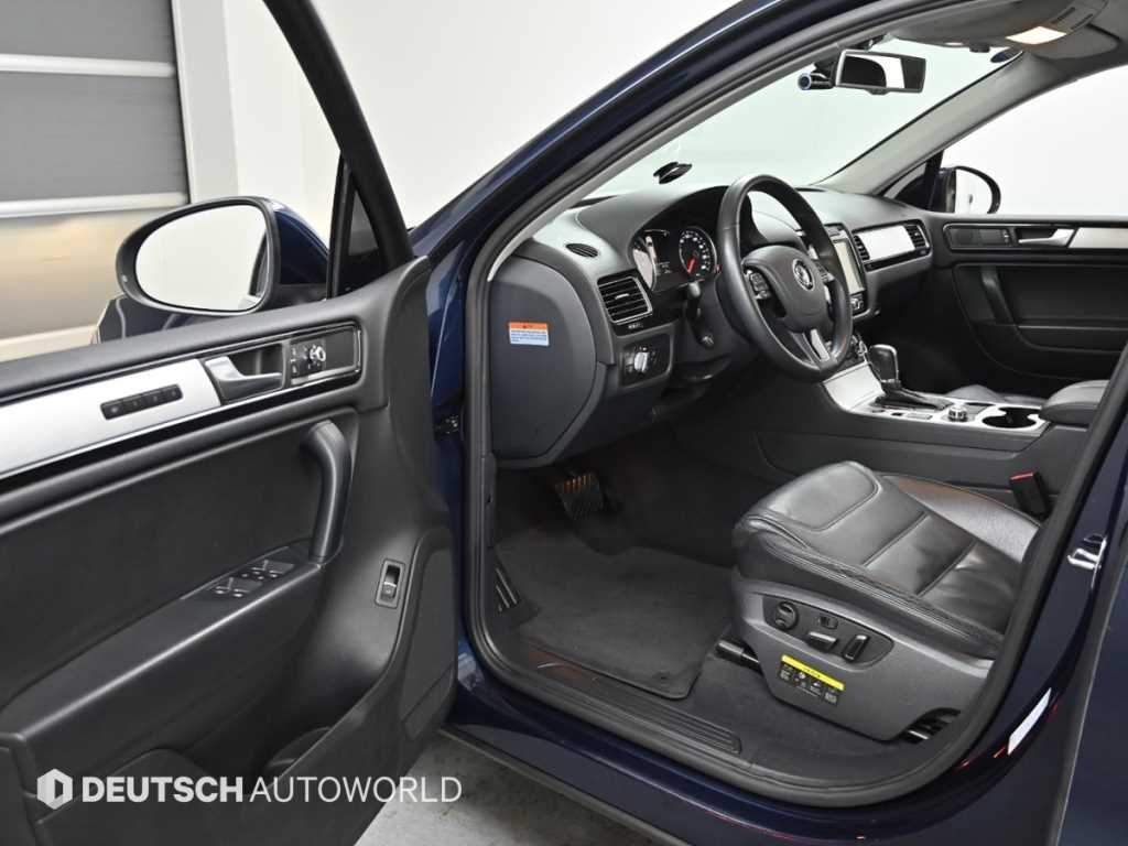 Volkswagen Touareg - Vista 11