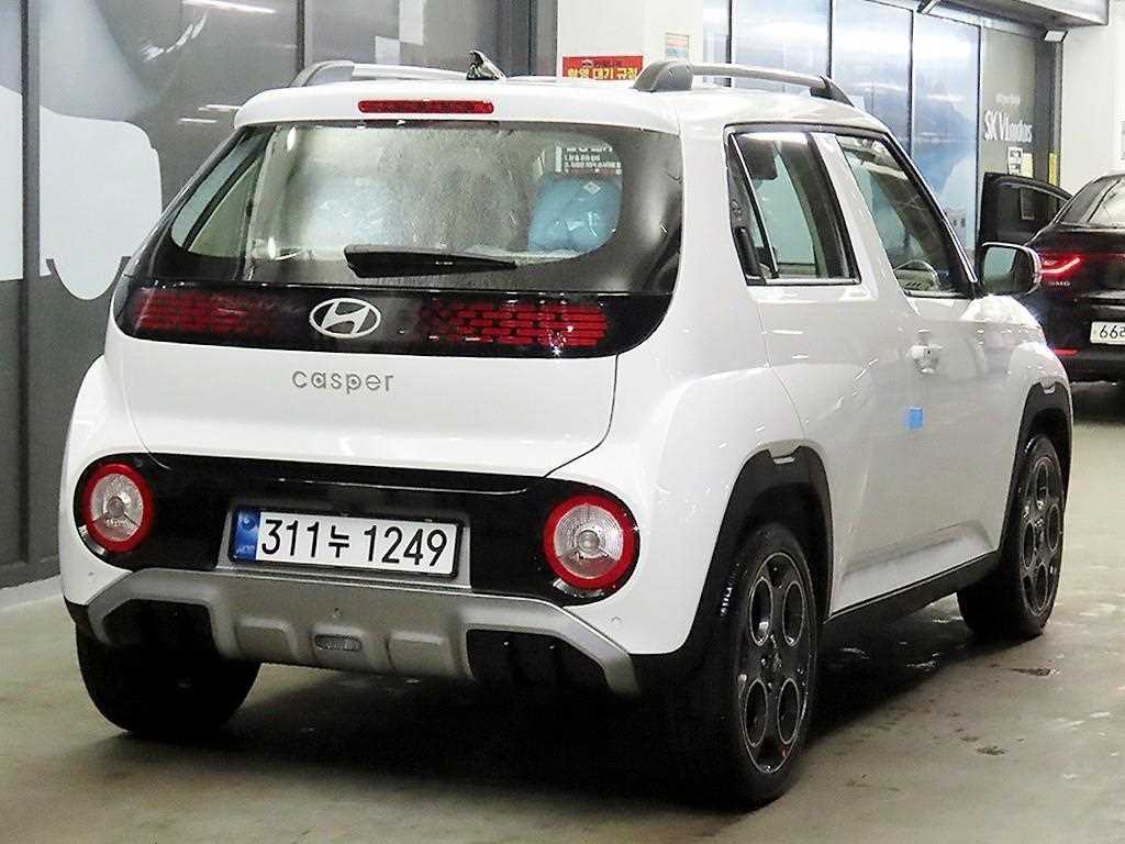 HYUNDAI Casper - Vista 9