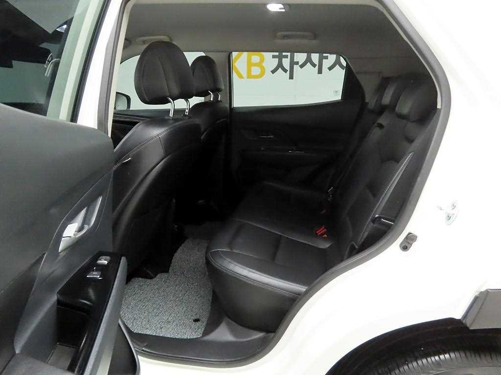 Ssangyong Korando 2021 Blanco - Importación desde Corea - HF Imports Iquique - Foto 14