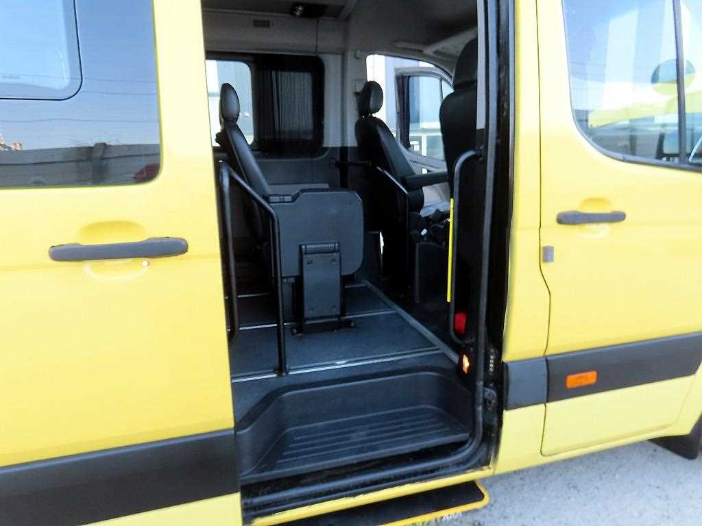 HYUNDAI Solati - Vista 6