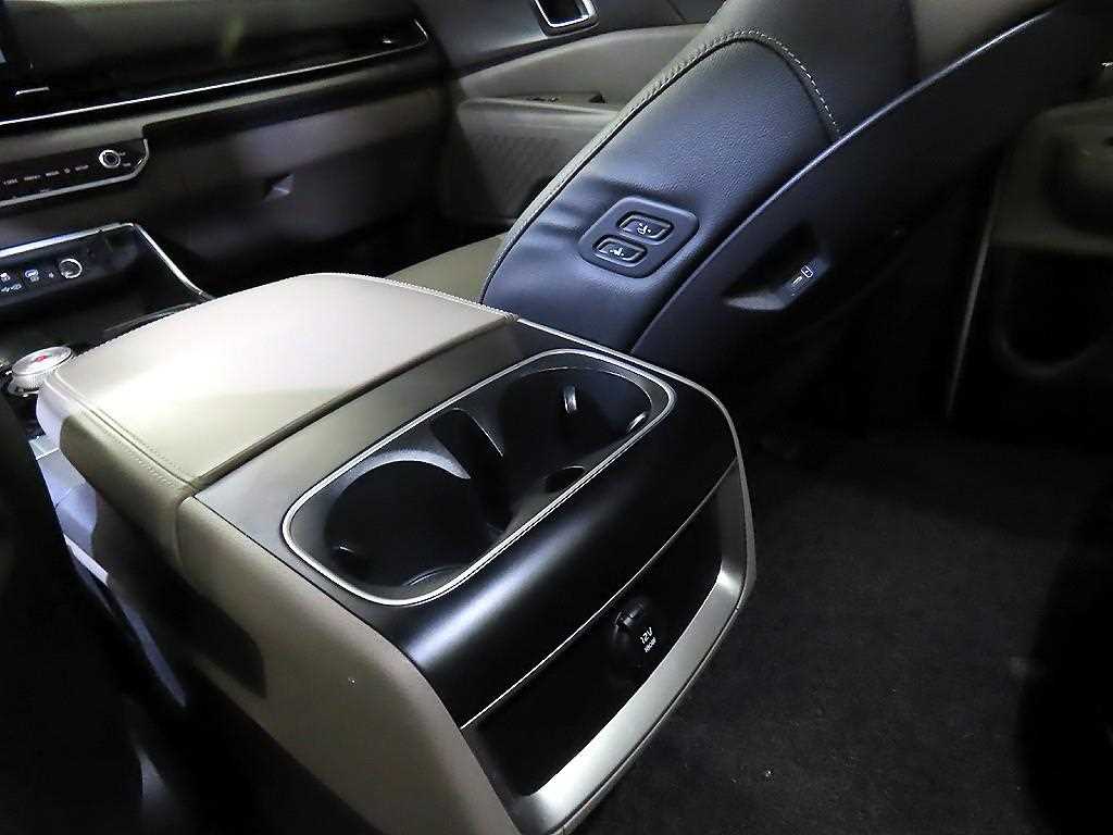 KIA Carnival 2025 - Importación desde Corea - HF Imports Iquique - Foto 15