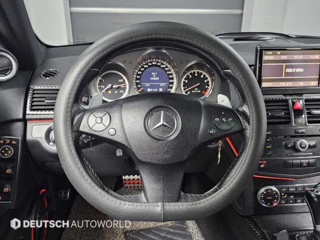 Mercedes Benz C Class 2009 Negro - Importación desde Corea - HF Imports Iquique - Foto 13